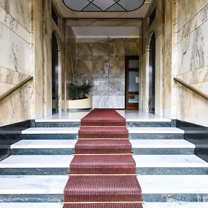 https://sammartini-flat.it-lombardy.com